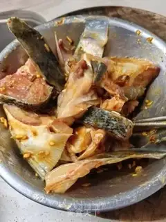 Make Fascinating fish head step 3