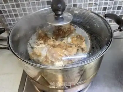 Make Fascinating fish head step 5