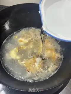 Make Pumpkin egg soup step 3