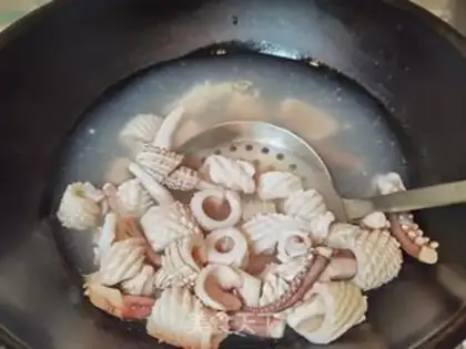 Make Spicy Fired Squirt step 2