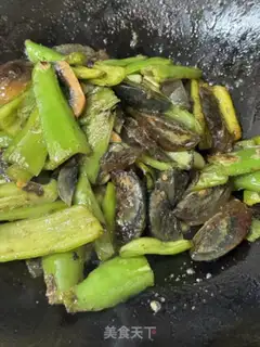 Make Pepper fried eggs step 7