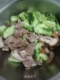 Make Pighead cucumber step 2