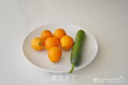 Make Orange cucumber bees step 0