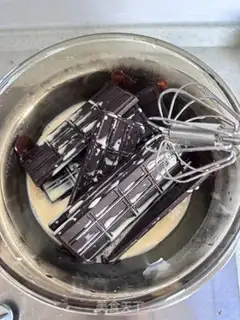 Make Strawberry lava chocolate cake step 5