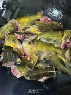 Make Eggs, tofu, yellowfish step 6