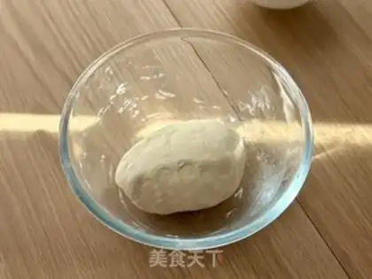 Make Milky bean saber cut the buns step 2