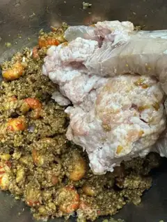 Make Crawfish gravy step 9