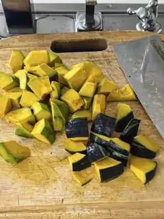 Make Pumpkin gin soup step 2