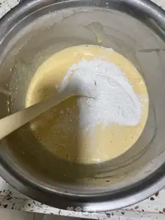Make French strawberry cake step 9