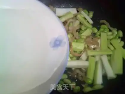 Make Squeeze the cabbage for the night step 5