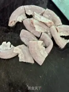 Make Pepper pickles and pork soup step 9