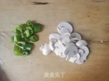 Make Cream mushroom pasta step 0