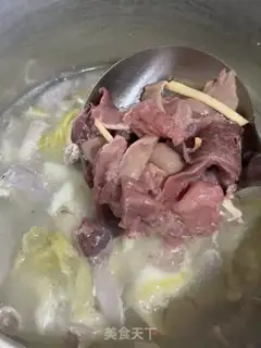 Make Pepper pickles and pork soup step 12