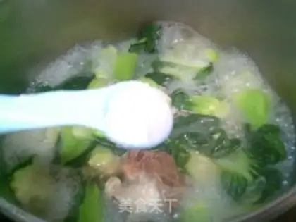 Make Potato broccoli bone soup step 12