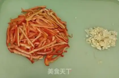 Make Paprika sprouts step 1
