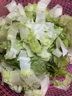 Make Eggs and meat and rice step 3