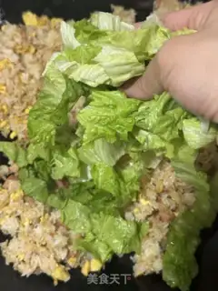 Make Eggs and meat and rice step 9