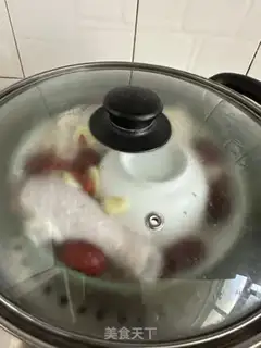 Make Hands tore chickens step 1