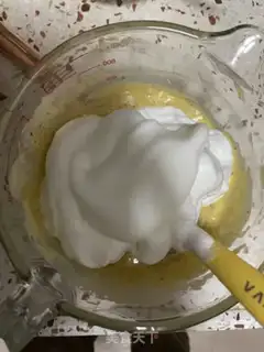 Make Happy almond sponge cake step 8