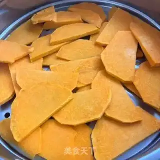 Make Pumpkin buns step 0