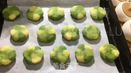 Make Tea and three-colour cookies step 18