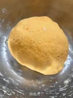 Make Pumpkin buns step 2