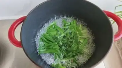 Make Creamed beetles step 2