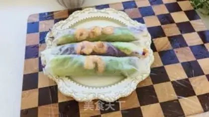 Make Viet Nam Spring Roll step 9