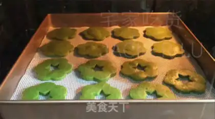 Make Tea chocolate cakes step 11