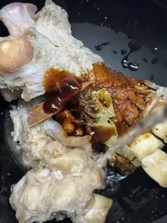 Make The maggot step 3