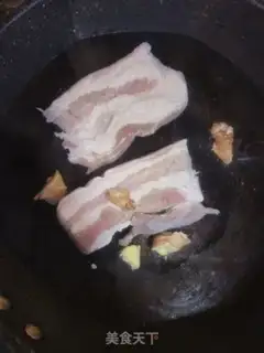 Make Old-fashioned red meat step 0