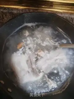 Make Old-fashioned red meat step 1