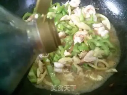 Make Cream pepper and shrimp step 8