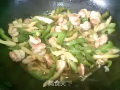Make Cream pepper and shrimp step 10