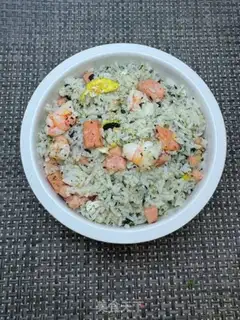 Make Lunch prawn veggie rice step 11