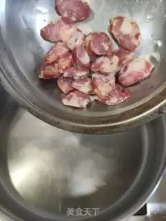 Make Weenie makes yellow rice sauce step 3
