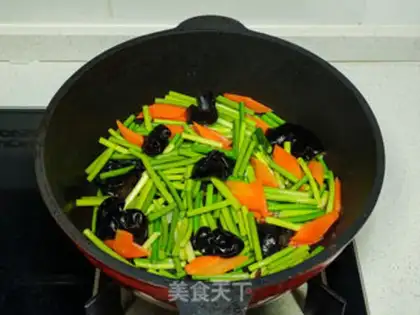 Make Garlic fried meat step 5