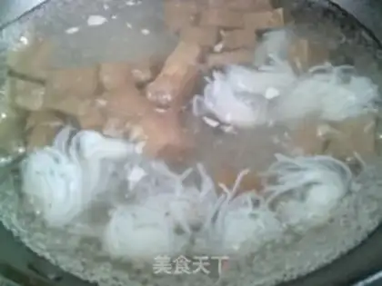 Make The taro on the onion makes duck blood step 5