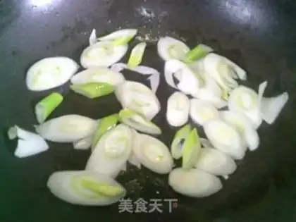 Make The taro on the onion makes duck blood step 6