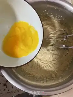 Make Pistachio peaches step 2