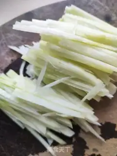 Make radish spinach meatloaf step 1