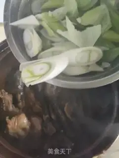Make Sea cucumber chicken step 5