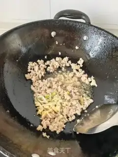 Make Red-fried sturgeon step 3