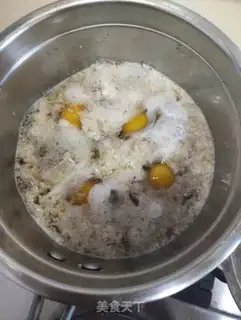 Make Bourbon and eggs step 4