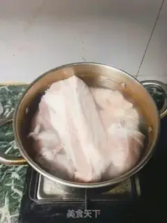 Make Cut the meat step 0