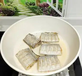 Make Fried Belt step 1