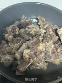 Make Red-burned cow tail bone step 4