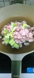 Make Red roast eggs step 0