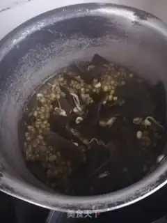 Make Seaweed green bean soup step 4