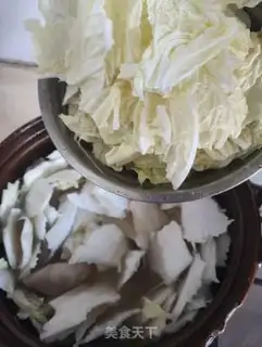 Make The hand tore up the cabbage pelt bone step 5